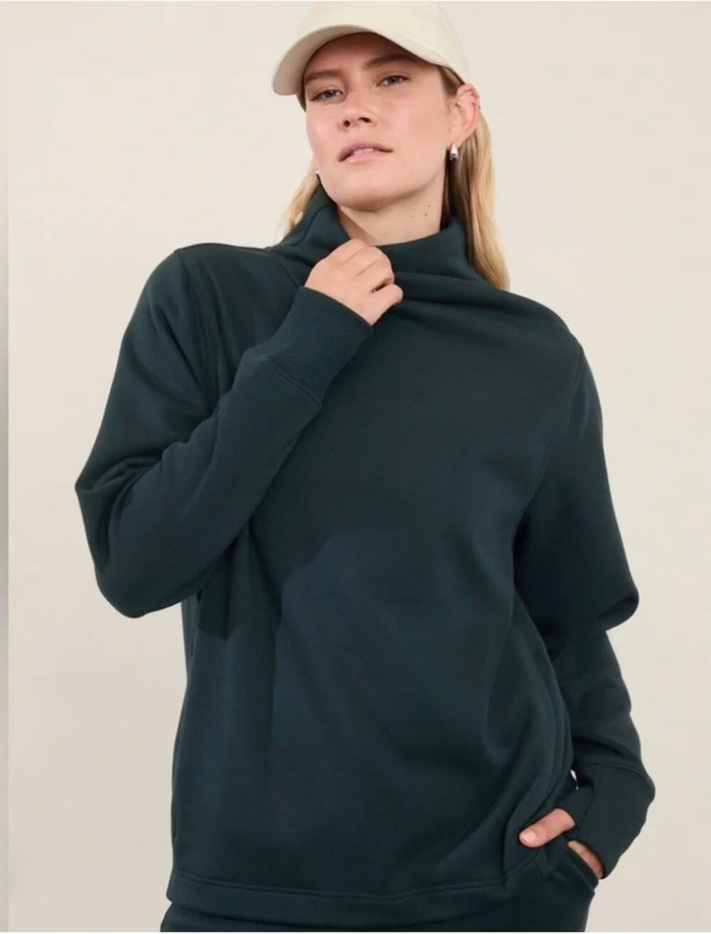 Athleta Cozy Karma Twist Neck Warm Fleece Sweatshirt Small